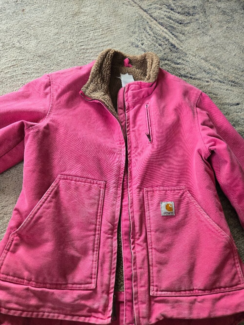 Carhartt - Picture 1 of 4